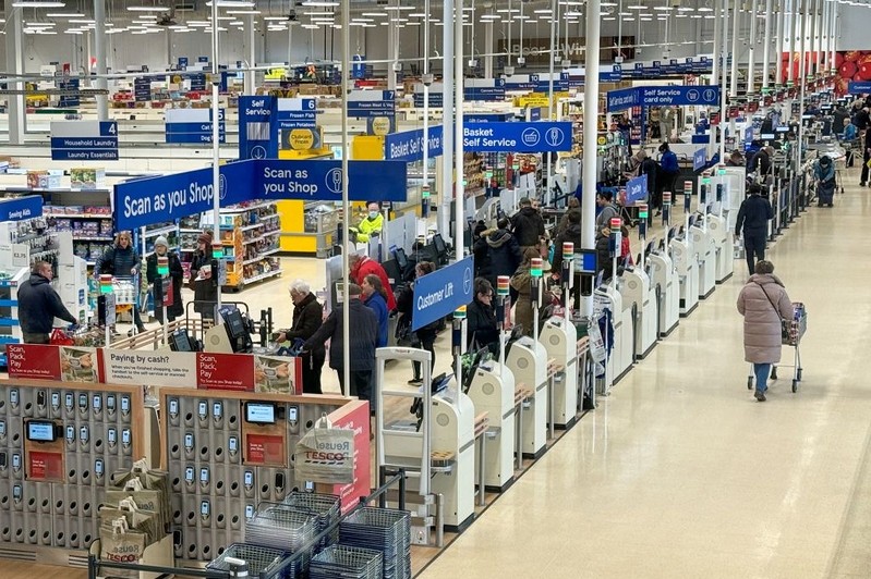 Tesco trials new security checks on shoppers before being allowed into branch