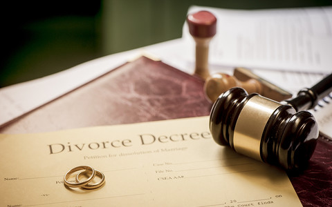 Londyn: Przez pomyłkę prawnika rozwód otrzymała niewłaściwa para