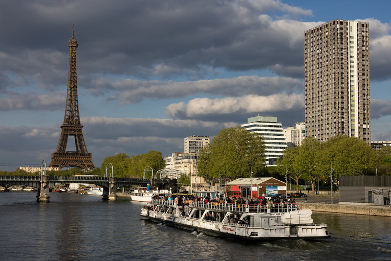 Paryż: Sekwana nadal zanieczyszczona mimo inwestycji za blisko 1,5 mld euro