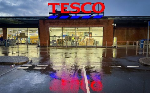 Tesco starts security tagging shopping baskets to combat spiralling thefts