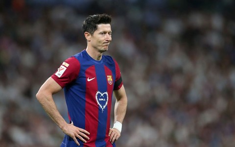 Barcelona want to replace Robert Lewandowski with in-form Premier League star