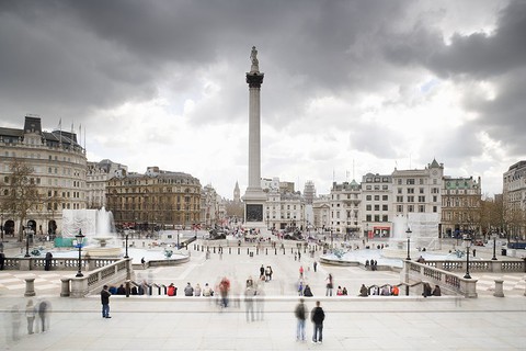 Londyn: Sadiq Khan ogłasza wspólne czuwanie na Trafalgar Square. Początek o 18:00