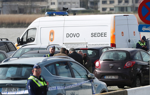 Belgia: Udało się zapobiec zamachowi. Zatrzymano mężczyznę, który próbował wjechać w tłum ludzi