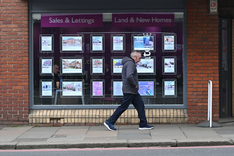 Average rents in Great Britain climb to record high 