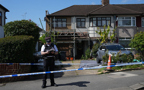 London: A man killed a 14-year-old boy with a sword and injured 4 others