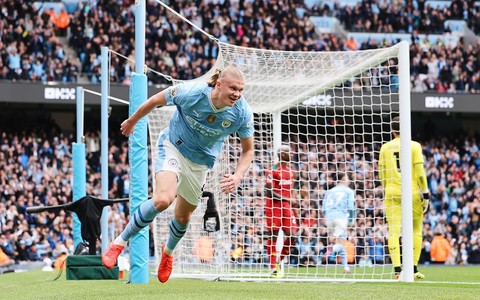 Manchester City on championship course. Four goals from Haaland