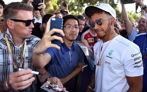 Hamilton fastest on training before GP Australia