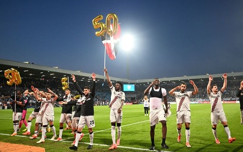Bayer Leverkusen niepokonany po raz 50. z rzędu!