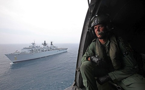 Brytyjski minister obrony potwierdza budowę nowych okrętów dla piechoty morskiej