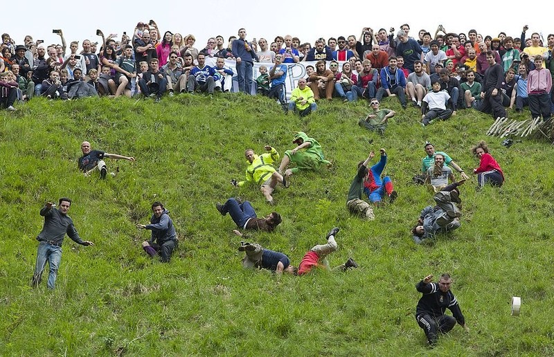 For cheese at breakneck speed. Soon another edition of this unusual race in England