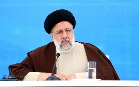 President of Iran and Minister of Foreign Affairs died in helicopter crash