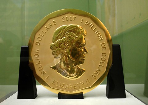 Z berlińskiego muzeum skradziono złotą monetę wartą 4 mln EUR