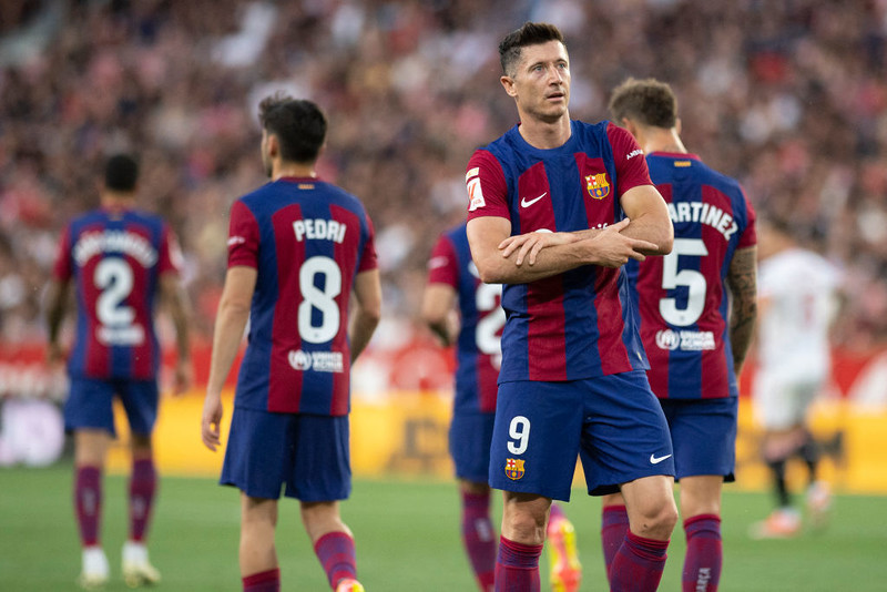 Gol Lewandowskiego na zakończenie sezonu. Barcelona pokonała Sevillę
