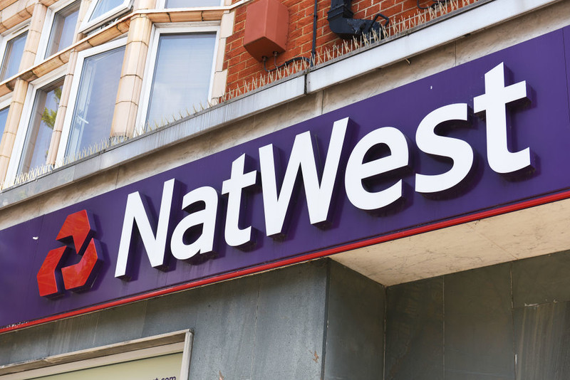 Usterka techniczna w NatWest pozbawiła tysiące osób dostępu do systemu bankowości elektronicznej