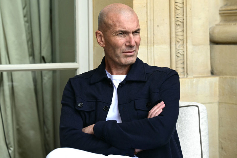 Zinedine Zidane official starter of the 24 Hours of Le Mans race