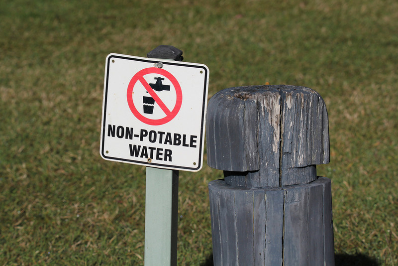 Anglia: Setki domostw otrzymało ostrzeżenie, by nie pić wody z kranów