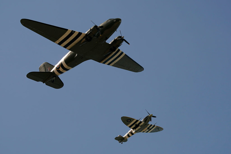 Anglia: Po wypadku myśliwca Spitfire zabytkowe samoloty wycofane z obchodów rocznicy D-Day