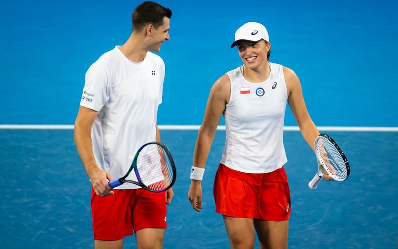 French Open: Świątek i Hurkacz zagrają dziś o ćwierćfinał