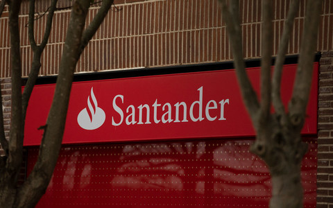 Santander zhakowany. Dane pracowników banku i milionów klientów zagrożone