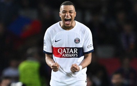 Kylian Mbappé completes Real Madrid transfer after PSG exit
