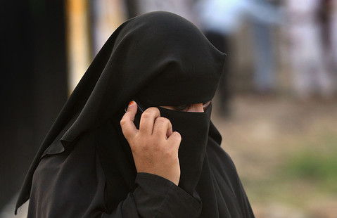 14-latka ogolona na łyso przez matkę, bo nie nosiła hidżabu