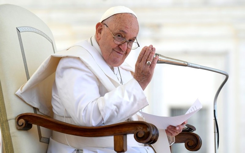 Francis to be first pope in history to guest at G7 leaders' summit