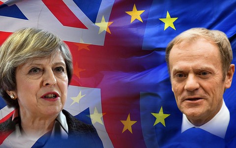 Brytyjscy posłowie chcą od rządu analizy w razie braku porozumienia z UE
