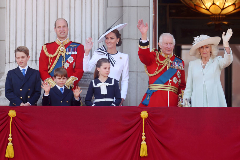 Kate pokazała się publicznie na paradzie na cześć króla Trooping the Colour