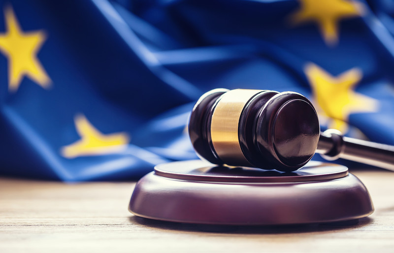 TSUE: Kraj UE nie musi automatycznie uznać statusu uchodźcy nadanego przez inne państwo unijne