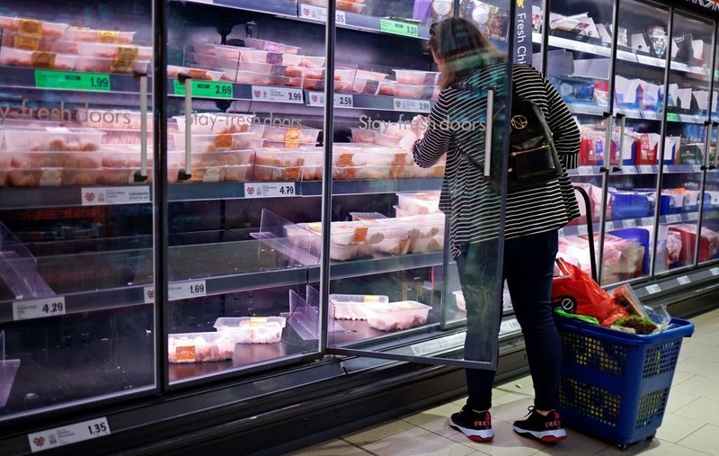 W 40% próbek kurczaka w Lidlu na terenie 5 krajów znaleziono tzw. "superbakterie"