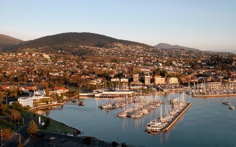 Tasmania chce rozwijać turystykę zimową ofertami niestandardowych prac