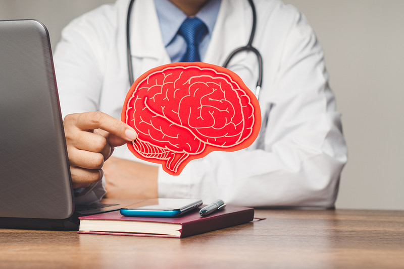 UK: Pierwsze na świecie wszczepienie aparatu do stymulacji mózgu w leczeniu ciężkiej epilepsji