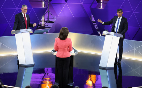 Sunak and Starmer clash in final election debate