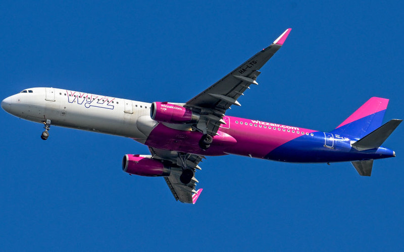 Wizz Air po cichu doliczał 10 euro pasażerom