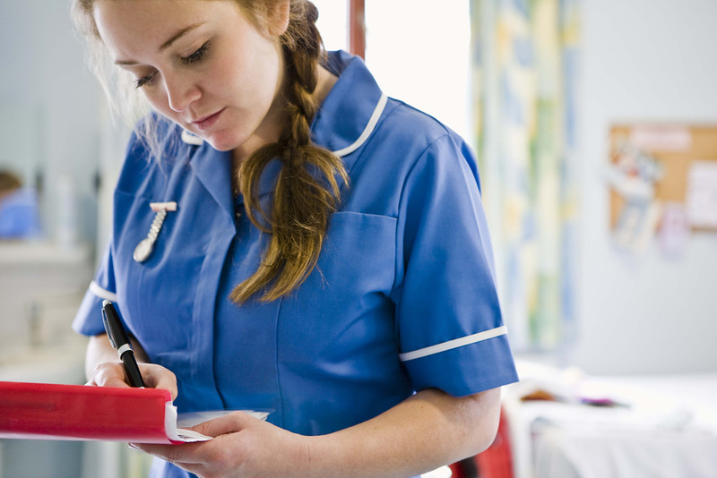 Half of nursing students in England have considered quitting, survey finds