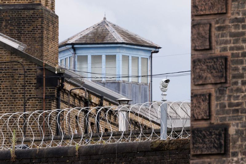 More prisoners to be released early to ease overcrowding