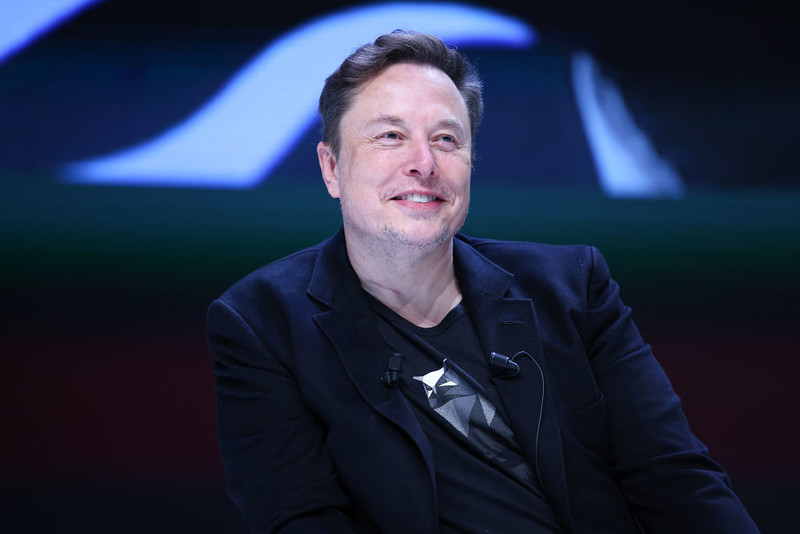 Musk zamierza przekazywać 45 mln USD miesięcznie na wsparcie Trumpa