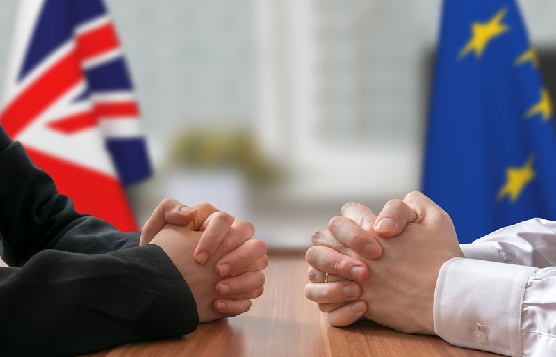 Eksperci: Nowy rząd UK chce usprawnienia relacji z UE, a nie dużych zmian