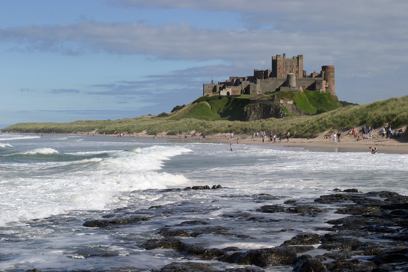 Wieś Bamburgh czwarty rok z rzędu uznana za najlepszą nadmorską miejscowość w UK