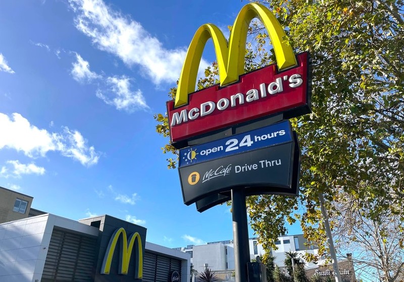 McDonald's ze spadkiem sprzedaży po raz pierwszy od ponad trzech lat