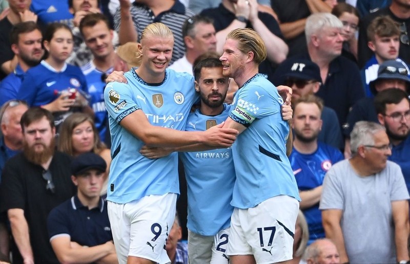 Man City rozpoczął od wygranej z Chelsea. Haaland uczcił swój jubileusz