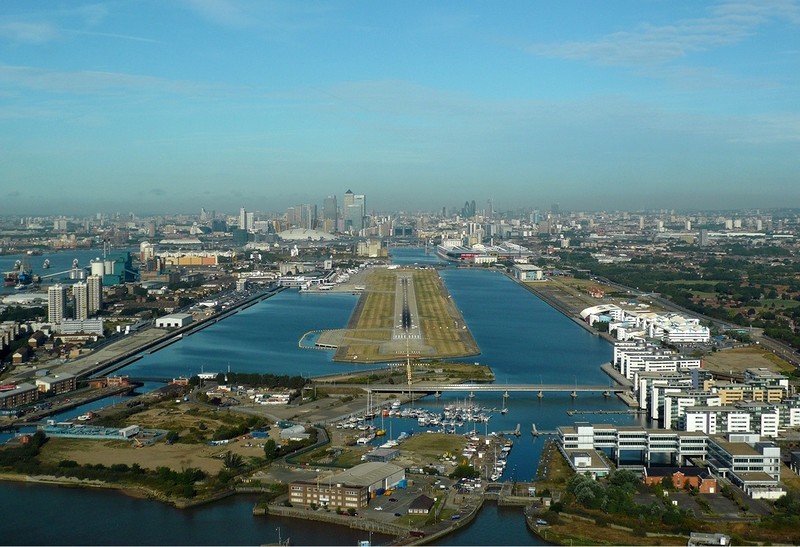 Na lotnisku London City limit pasażerów wzrośnie o 2,5 mln