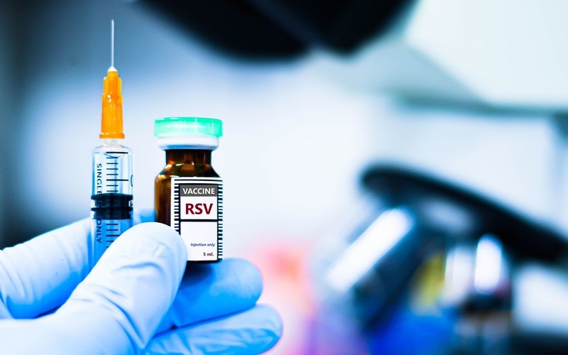 Od dzisiaj ruszają szczepienia chroniące przed "zimowym wirusem"