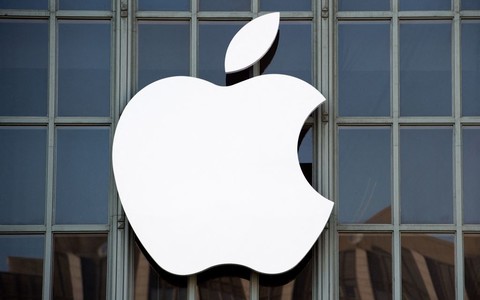 Apple loses EU court battle over €13bn tax bill in Ireland