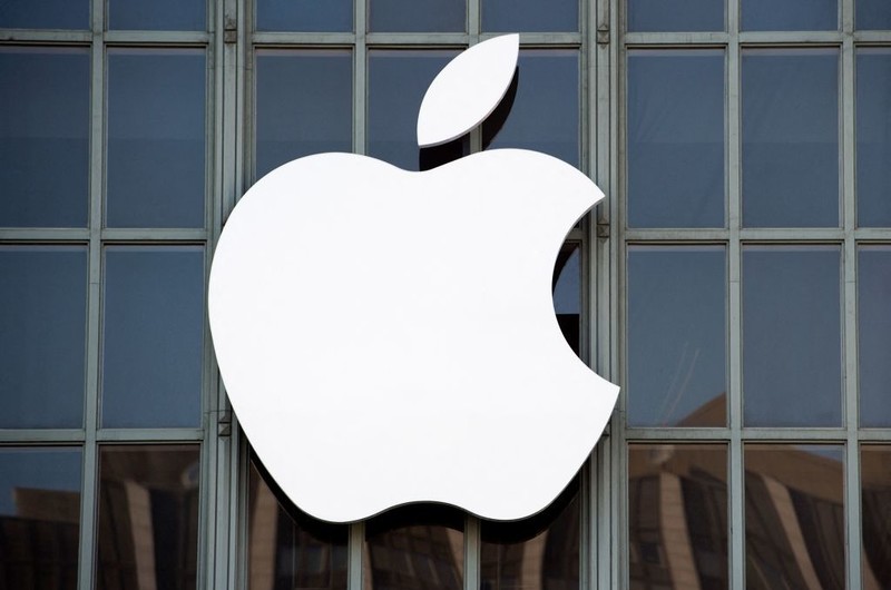 Apple loses EU court battle over €13bn tax bill in Ireland