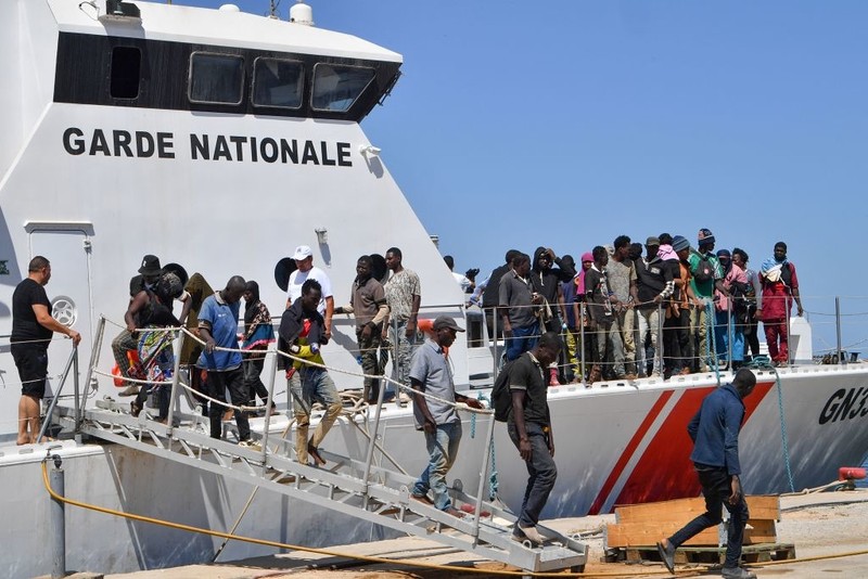 Nielegalna migracja do Europy centralną trasą śródziemnomorską spadła o 35 proc.