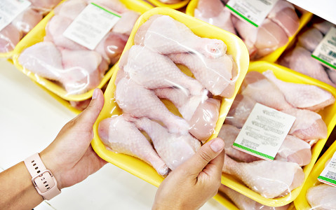 UK supermarkets not doing enough to tackle antibiotic misuse, report says