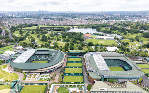 Londyn: Zatwierdzony plan rozbudowy kortów wimbledońskich budzi obawy mieszkańców