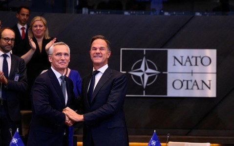 Mark Rutte przejął funkcję sekretarza generalnego NATO z rąk Jensa Stoltenberga