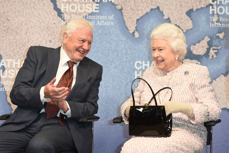 Królowa Elżbieta II i David Attenborough najwybitniejszymi postaciami brytyjskiej kultury